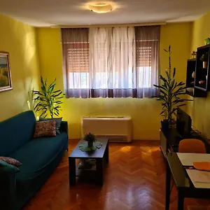 Seagull Apartment